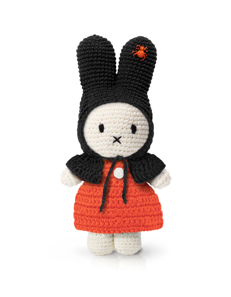 Miffy in her Halloween Dress- Special Edition – Clyfford Still Museum