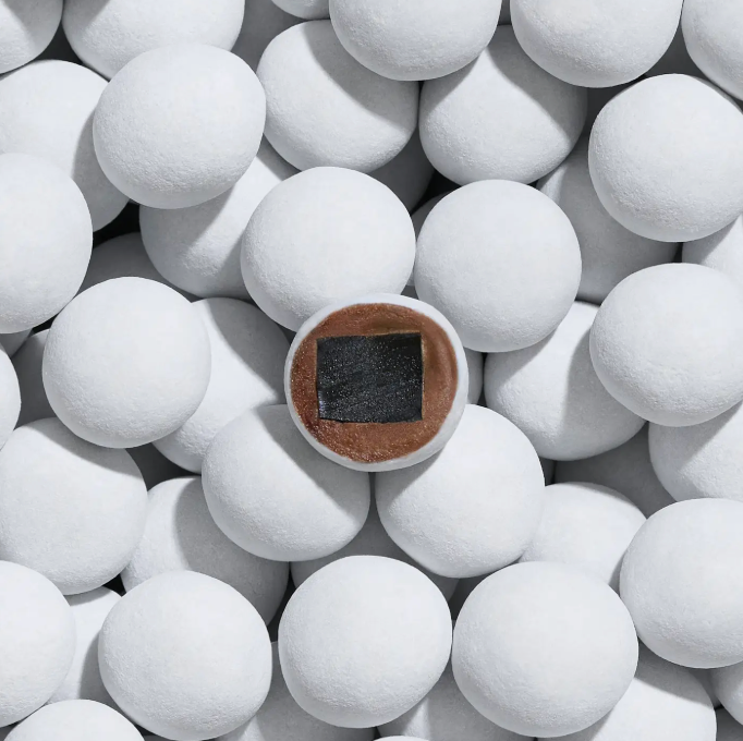 Frozen Mint Chocolate Coated Licorice