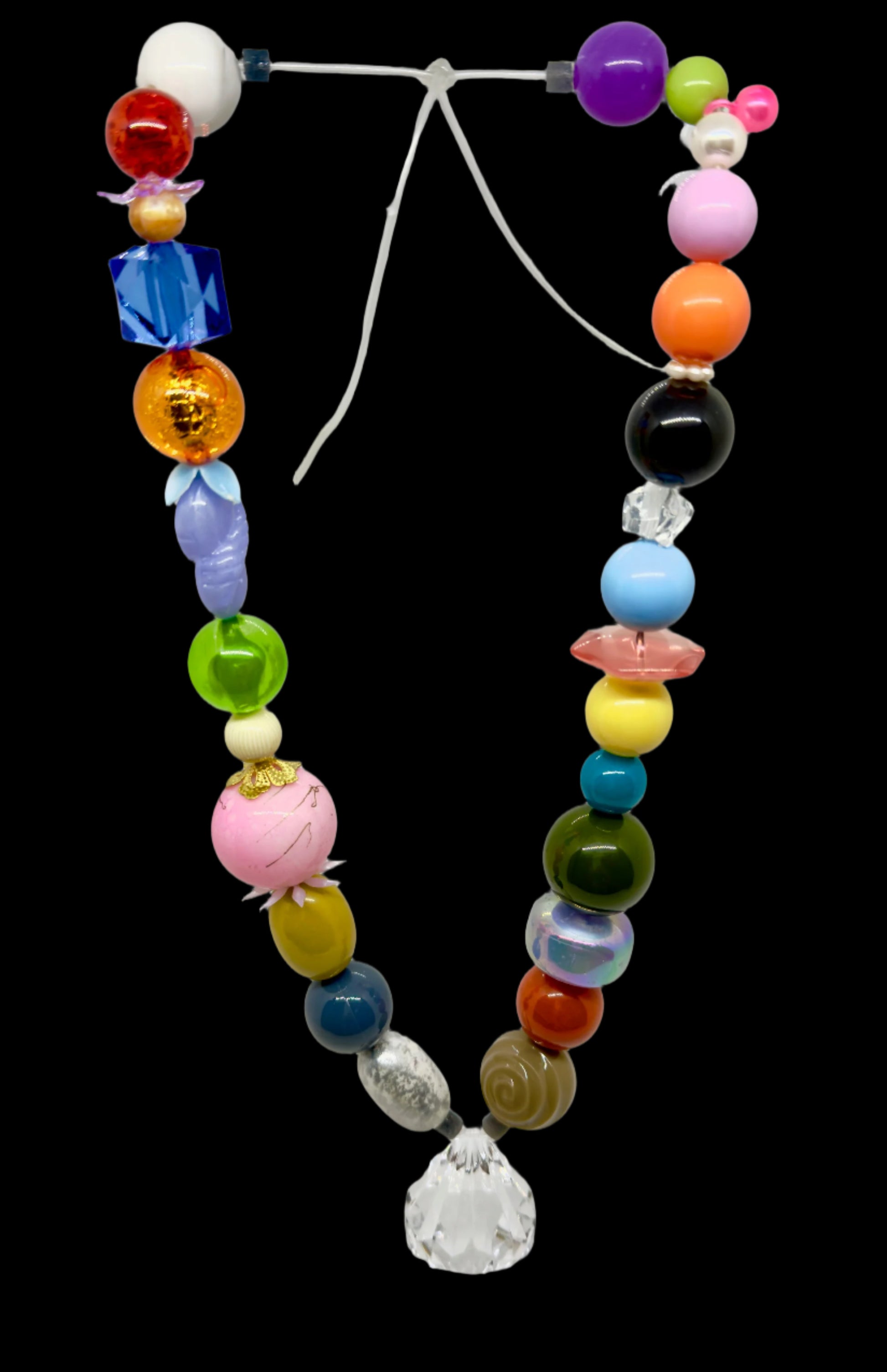 Colorful beaded necklace 