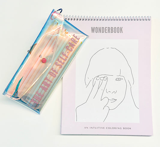 Wonderbook and Colored Pencils Set